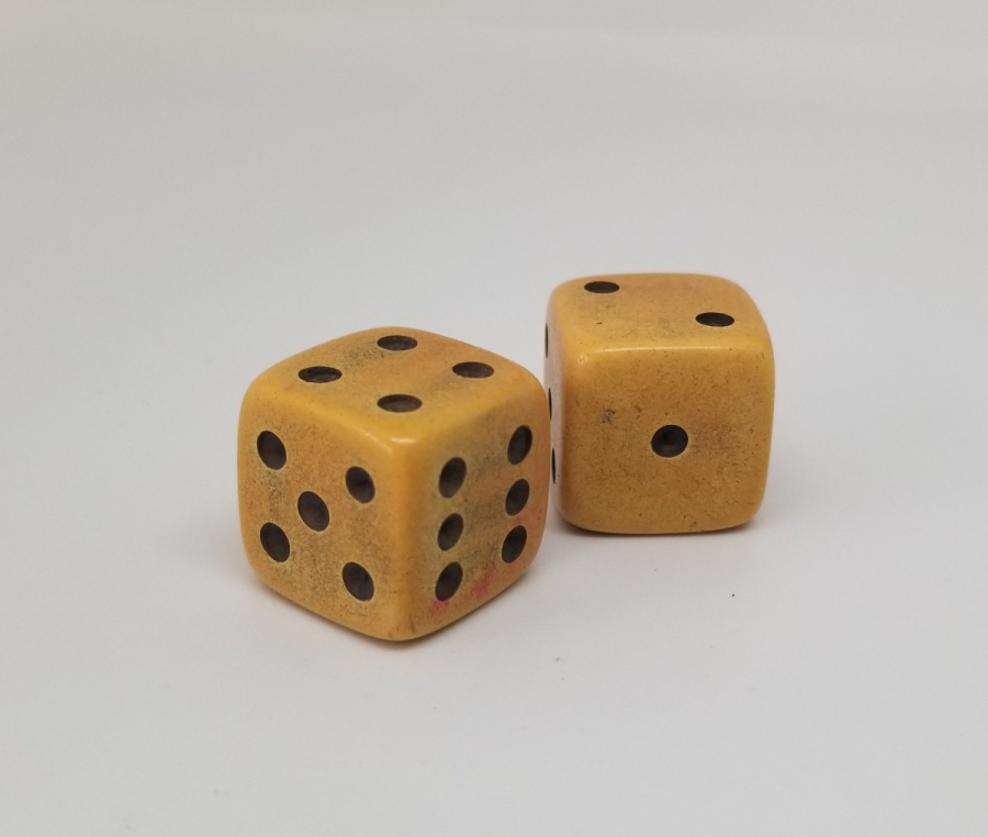 2 ADET ANTİKA KATALİN ZAR