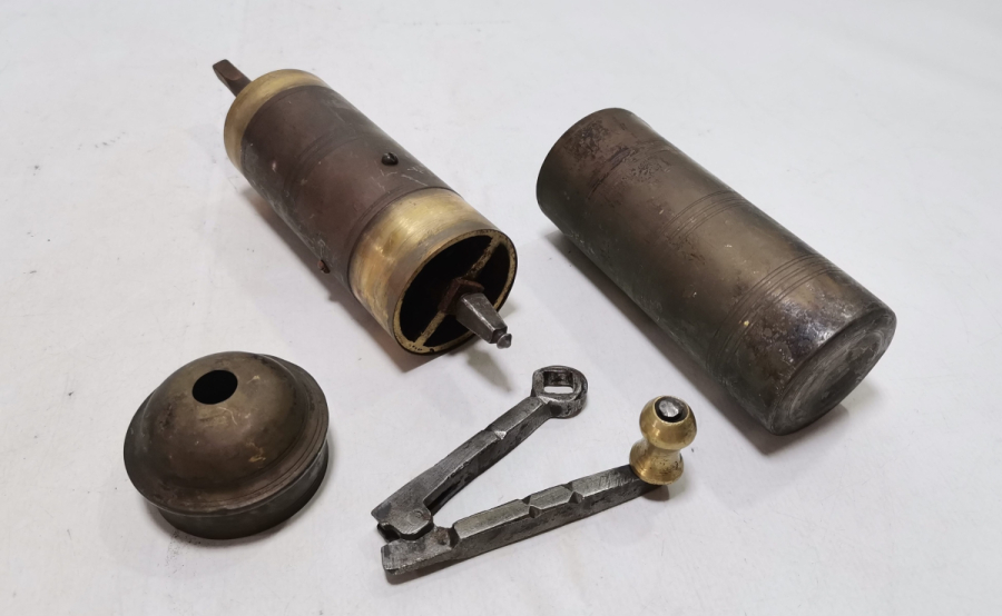 OSMANLI DÖNEMİ SÜLEYMANİYE KAHVE DEĞİRMENİ