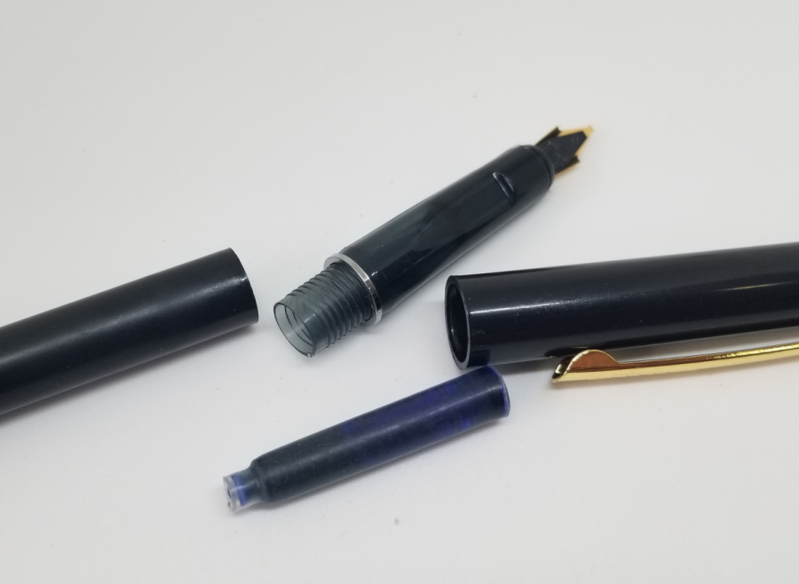 ÇİL KONDİSYONDA DOLMA KALEM