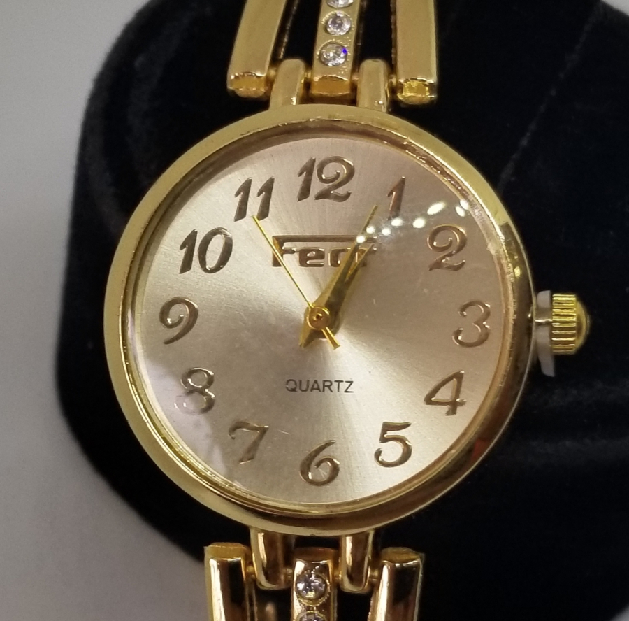 ALTIN KAPLAMA NOSTALJİK KOL SAATİ