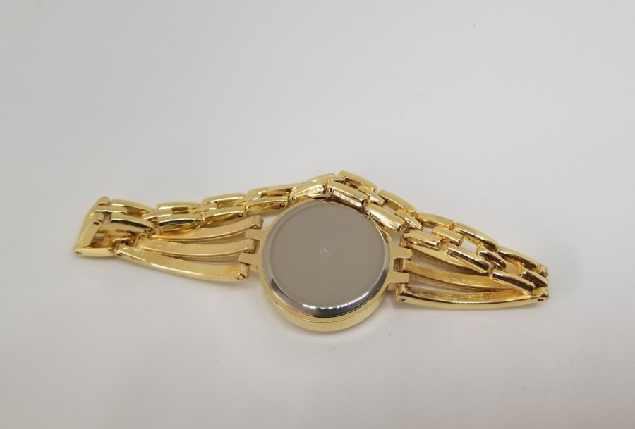 ALTIN KAPLAMA NOSTALJİK KOL SAATİ