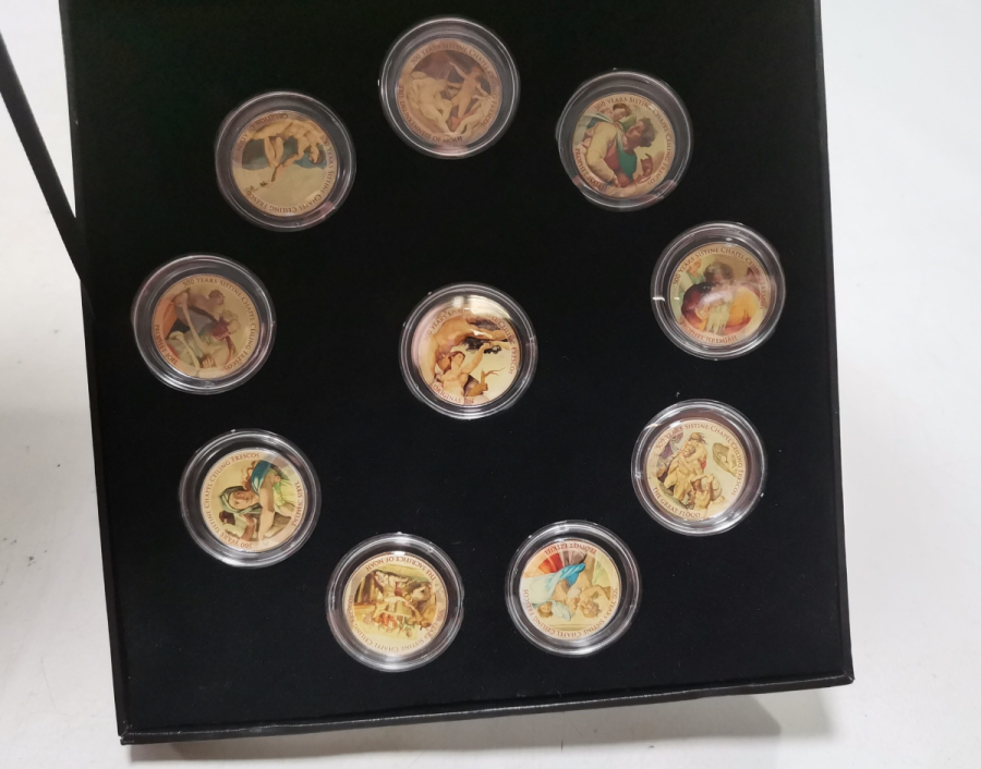 SİSTİNE ŞAPEL'İNİN 500 YILLIK FRENKSLERİ GÖRSELLİ GÜMÜŞ KAPLAMA HATIRA PARA LOTU