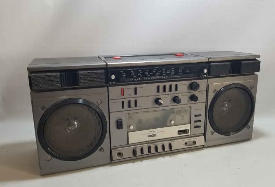 ANTİKA DEKORATİF RADYO - KASETÇALAR