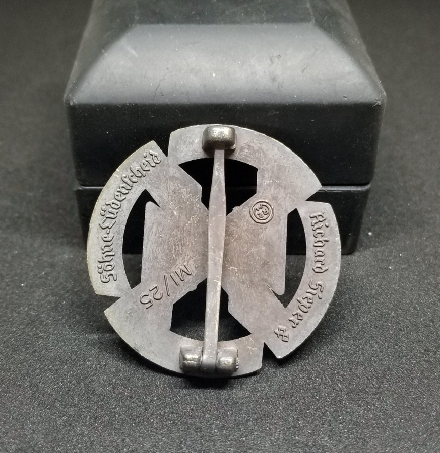 ÜZERİ MİNE İŞÇİLİKLİ 2. DÜNYA SAVAŞI NAZİ SUBAY BRÖVESİ