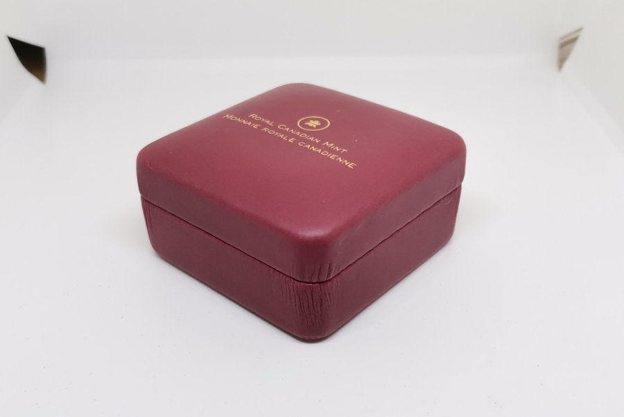 GÜMÜŞ KAPLAMA ÇİL KONDİSYONDA HATIRA KANADA 25 CENT