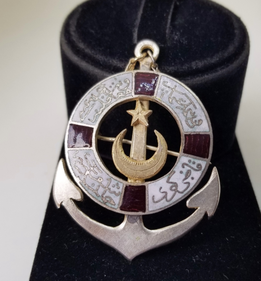 1. DÜNYA SAVAŞI DÖNEMİ NADİR DONANMA-İ OSMANİ MUAVENET-İ MİLLİYE CEMİYETİ KADIKÖY HANIMLAR ŞUBESİ ROZETİ