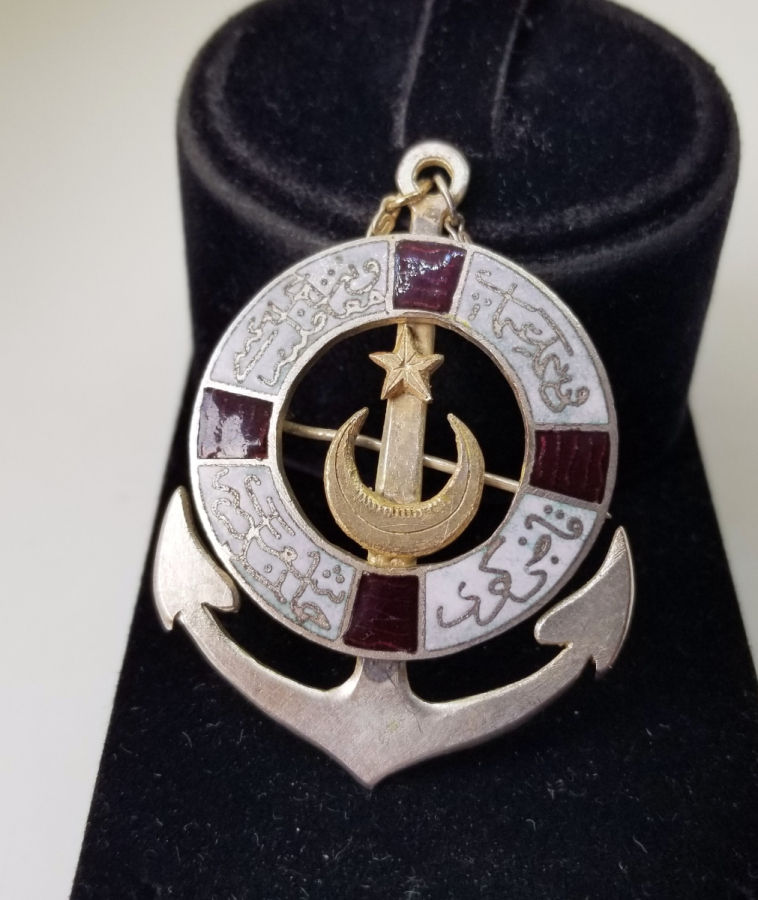 1. DÜNYA SAVAŞI DÖNEMİ NADİR DONANMA-İ OSMANİ MUAVENET-İ MİLLİYE CEMİYETİ KADIKÖY HANIMLAR ŞUBESİ ROZETİ