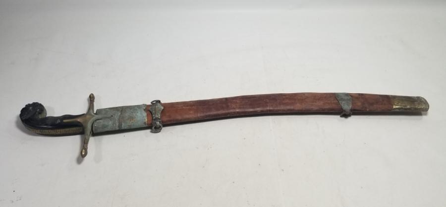 NADİR TİPTE PALA FORMLU YENİÇERİ PUSATI