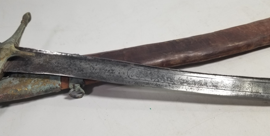 NADİR TİPTE PALA FORMLU YENİÇERİ PUSATI