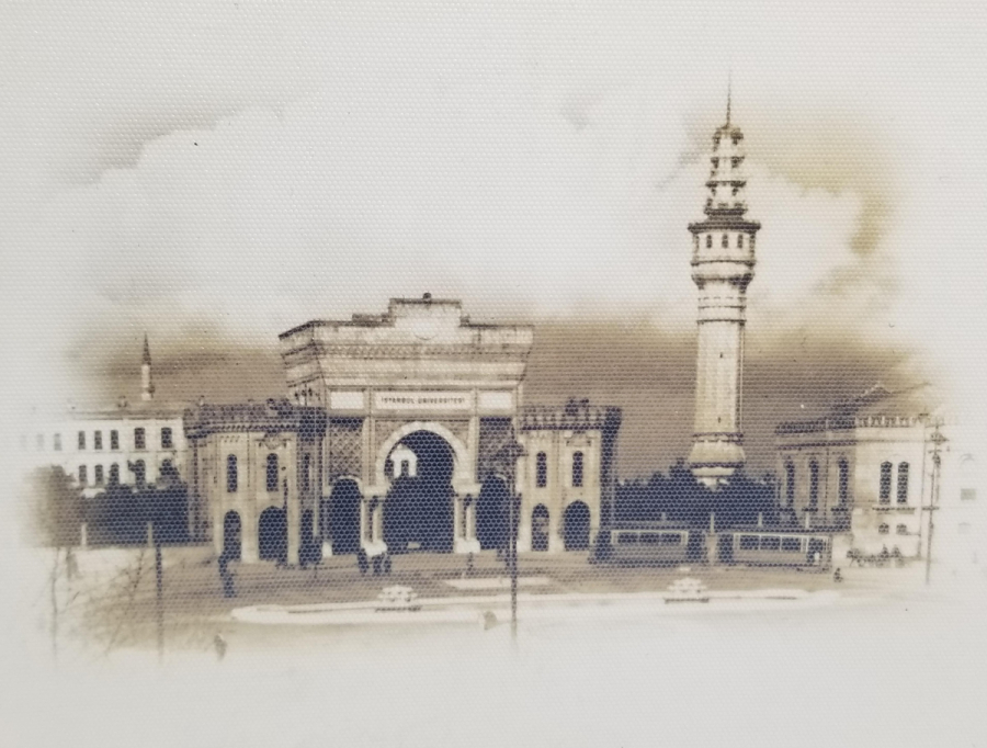 İSTANBUL ÜNİVERSİTESİ GÖRSELLİ VE NAZİ DAMGALI 2. DÜNYA SAVAŞI DÖNEMİ NADİR KARTPOSTAL