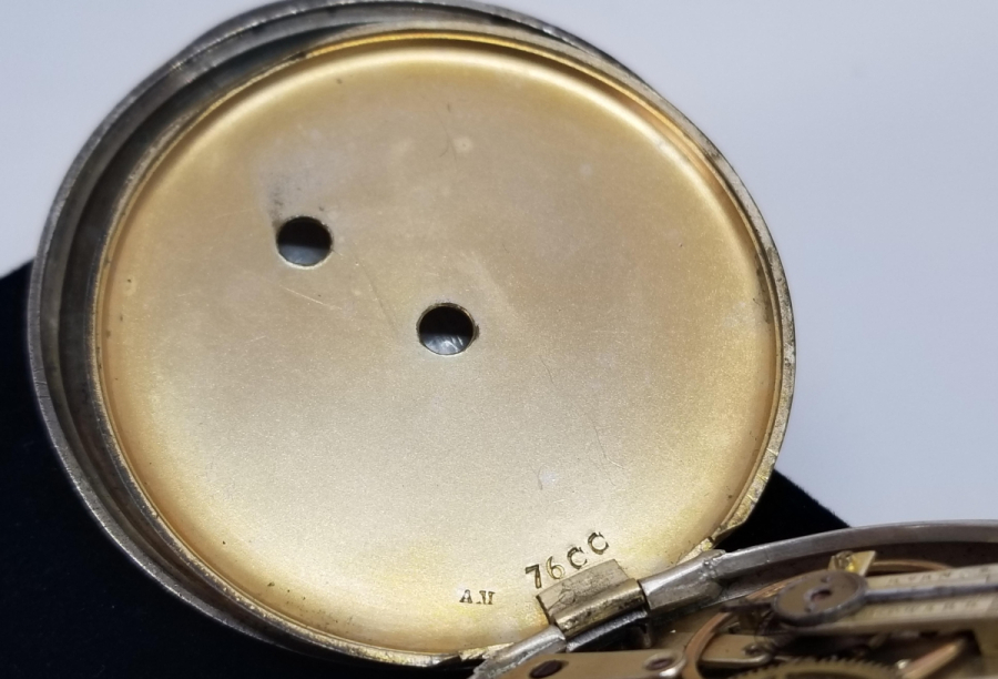 KADRANI ALTIN BEZELİ OSMANLI DÖNEMİ GÜMÜŞ KASA ARKADAN KURMALI CEP SAATİ