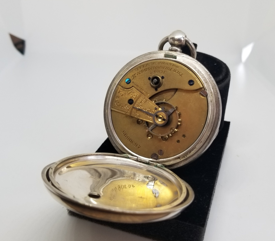 ARKADAN KURMALI GÜMÜŞ KASA NADİR TİPTE AMERİKAN CEP SAATİ