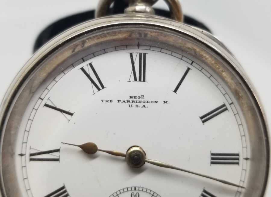 ARKADAN KURMALI GÜMÜŞ KASA NADİR TİPTE AMERİKAN CEP SAATİ