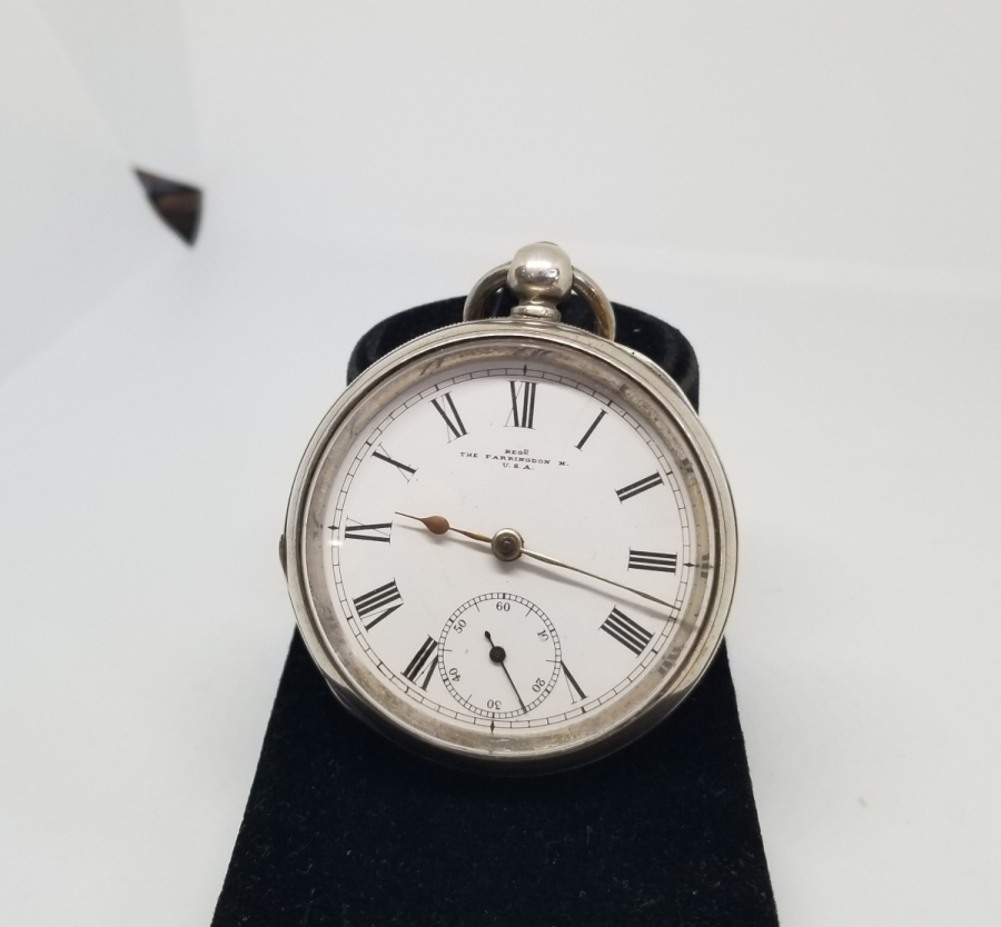 ARKADAN KURMALI GÜMÜŞ KASA NADİR TİPTE AMERİKAN CEP SAATİ