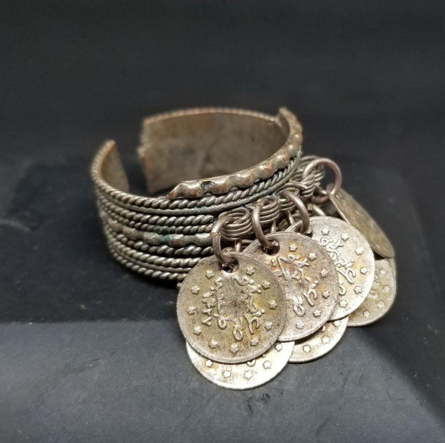 YOKLUK DÖNEMİ EL YAPIMI ANTİKA YÜZÜK