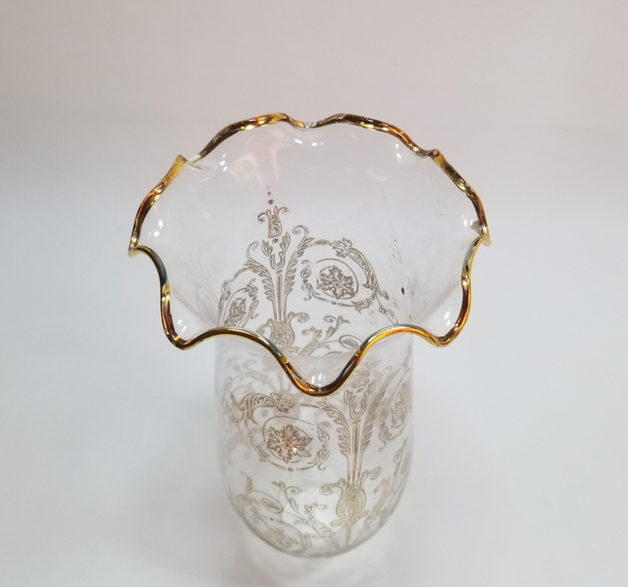 ÜZERİ ALTIN VARAKLI ANTİKA GAZ LAMBASI CAMI