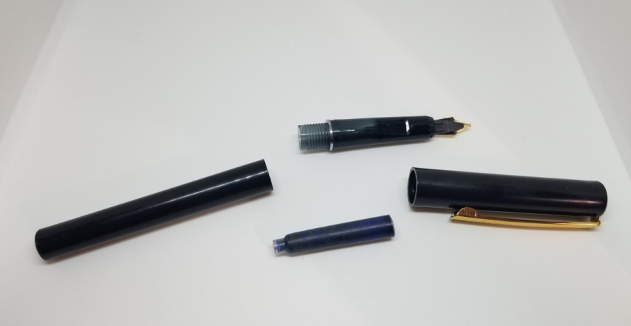 ÇİL KONDİSYONDA DOLMA KALEM