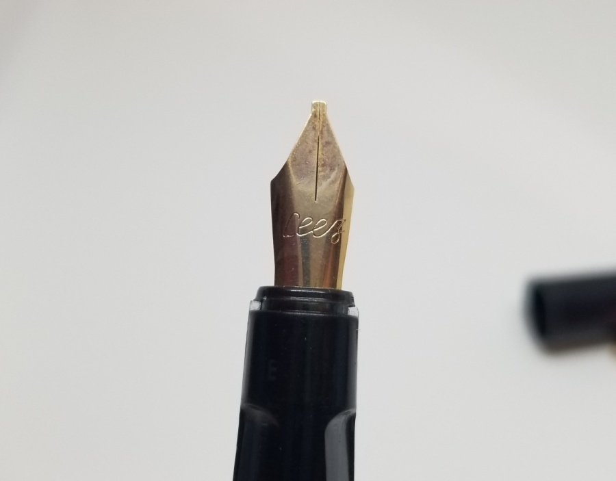 ÇİL KONDİSYONDA DOLMA KALEM