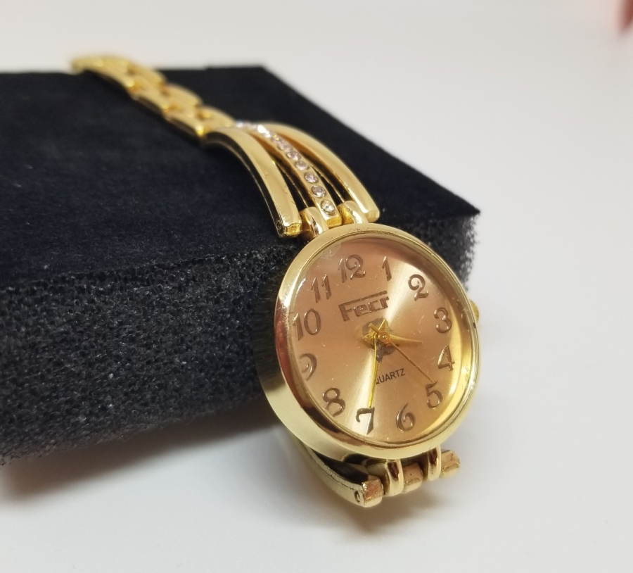 ALTIN KAPLAMA NOSTALJİK KOL SAATİ