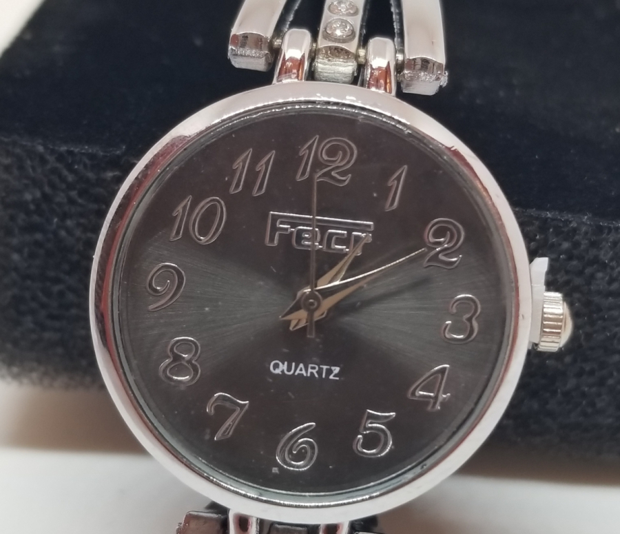 GÜMÜŞ KAPLAMA NOSTALJİK KOL SAATİ