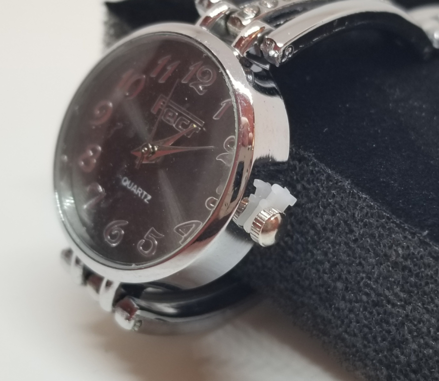 GÜMÜŞ KAPLAMA NOSTALJİK KOL SAATİ