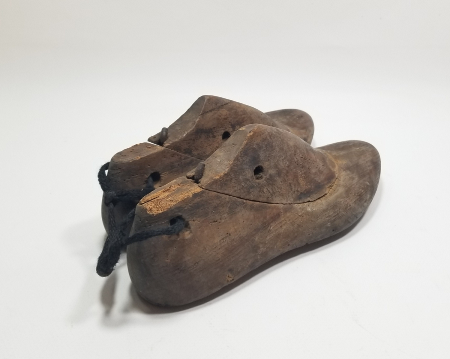 OSMANLI DÖNEMİ EL YAPIMI AHŞAP AYAKKABICI KALIBI