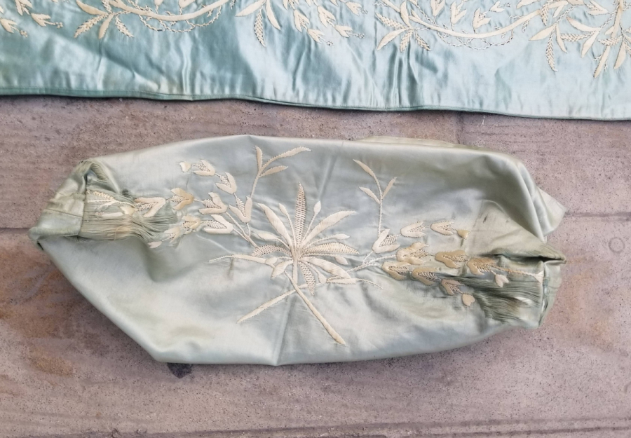 OSMANLI DÖNEMİ NADİR İPEK YASTIK TAKIMI