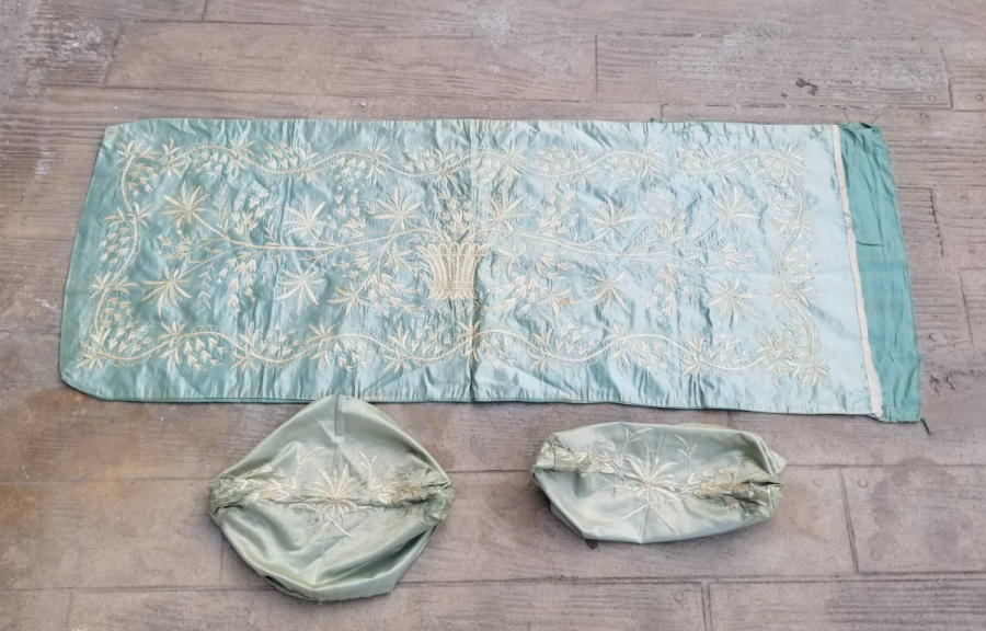 OSMANLI DÖNEMİ NADİR İPEK YASTIK TAKIMI