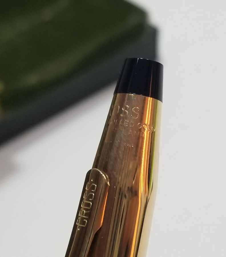 ORİJİNAL KUTUSUNDA ALTIN UÇLU ANTİKA CROSS DOLMA KALEM