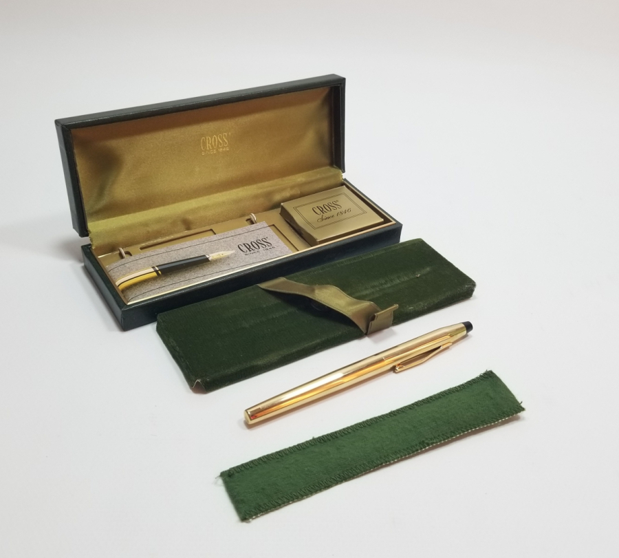 ORİJİNAL KUTUSUNDA ALTIN UÇLU ANTİKA CROSS DOLMA KALEM