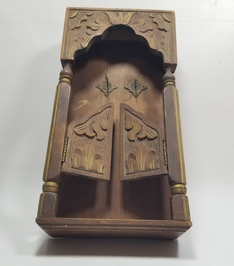 EL YAPIMI ALTIN VARAKLI ANTİKA AHŞAP ANAHTARLIK