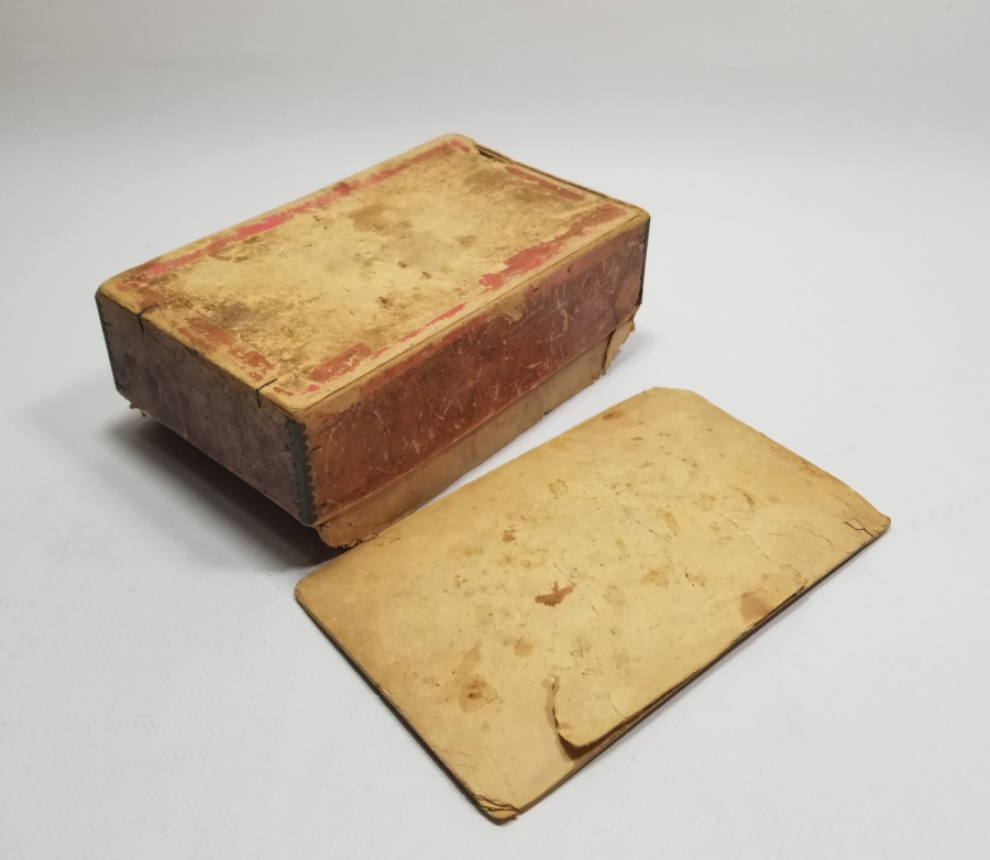 OSMANLICA - RUMCA VE FRANSIZCA YAZILI OSMANLI DÖNEMİ ÇOK NADİR İZMİR KAPAKLI KARTON KUTU