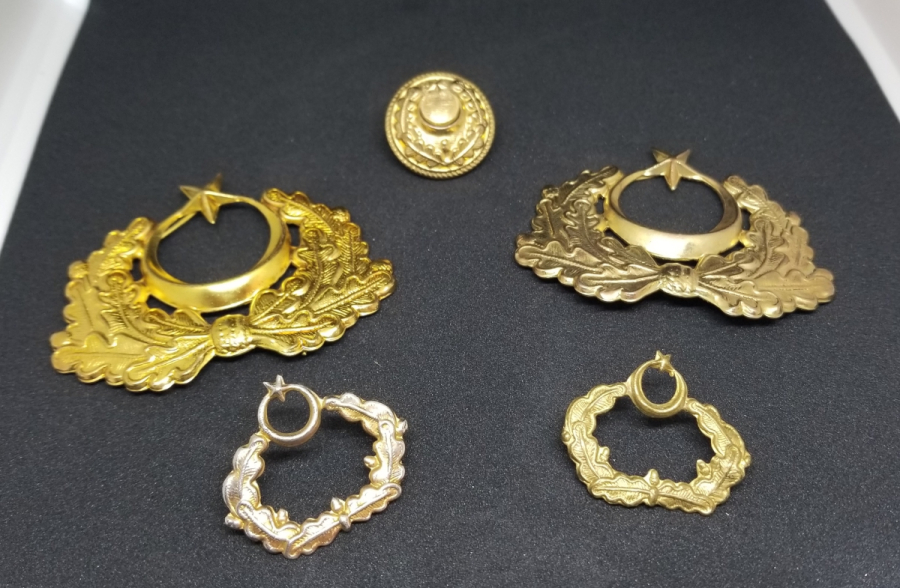 ANTİKA ASKERİ DÜĞME VE BRÖVE LOTU