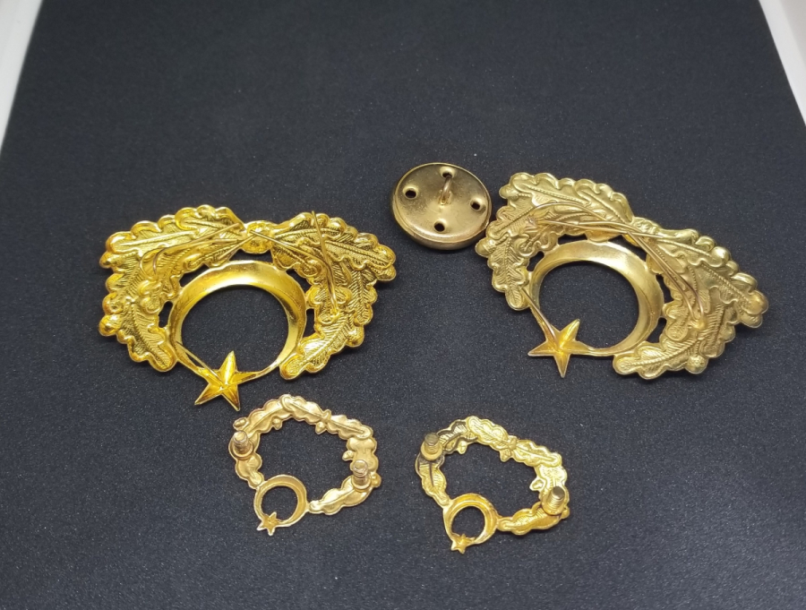 ANTİKA ASKERİ DÜĞME VE BRÖVE LOTU