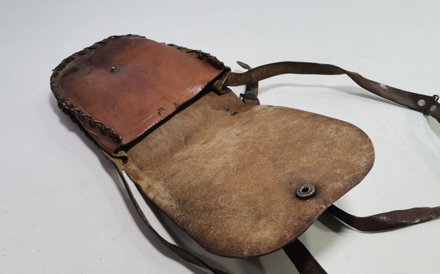 EL YAPIMI ANTİKA DERİ ÇANTA