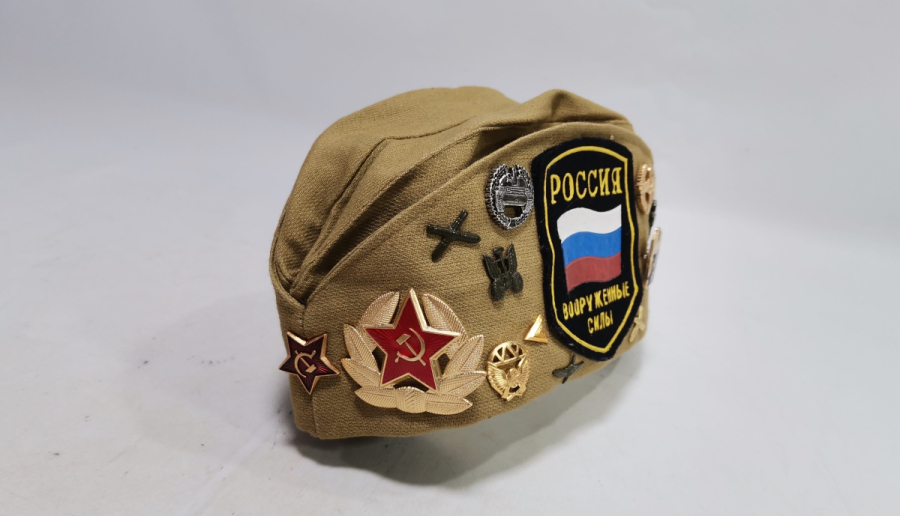ÜZERİ BOL MADALYALI SOVYET DÖNEM ANTİKA RUS ASKERİ ŞAPKA
