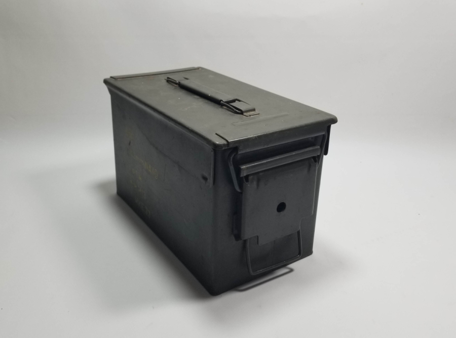 ANTİKA METAL ASKERİ MÜHİMMAT SANDIĞI