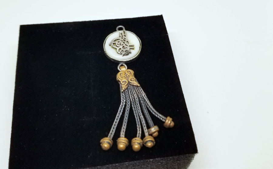 ÜZERİ TUĞRA FİGÜRLÜ GÜMÜŞ KOLYE UCU