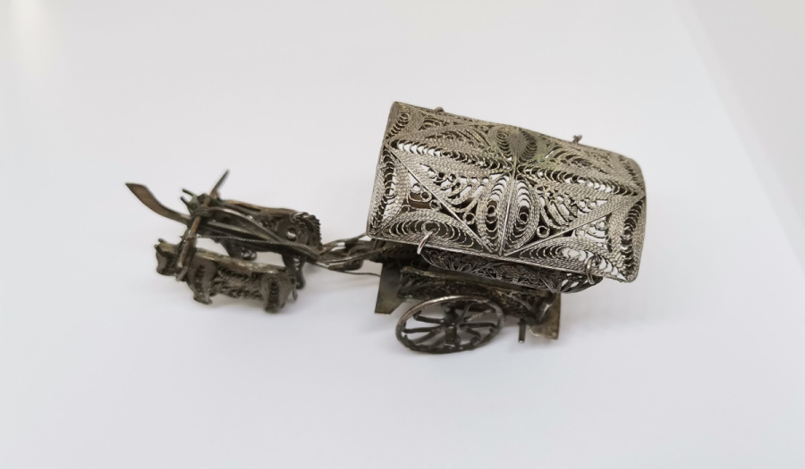 TELKARİ İŞÇİLİKLİ GÜMÜŞ KAPLAMA ANTİKA DEKORATİF BİBLO