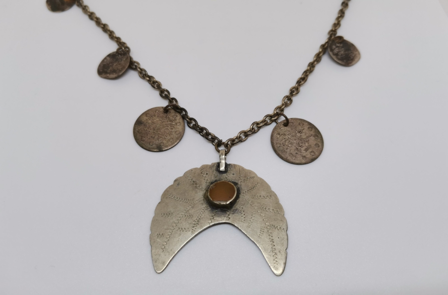 HİLAL FORMLU OSMANLI PARÇALARDAN DİZAYN EDİLMİŞ GERDANLIK