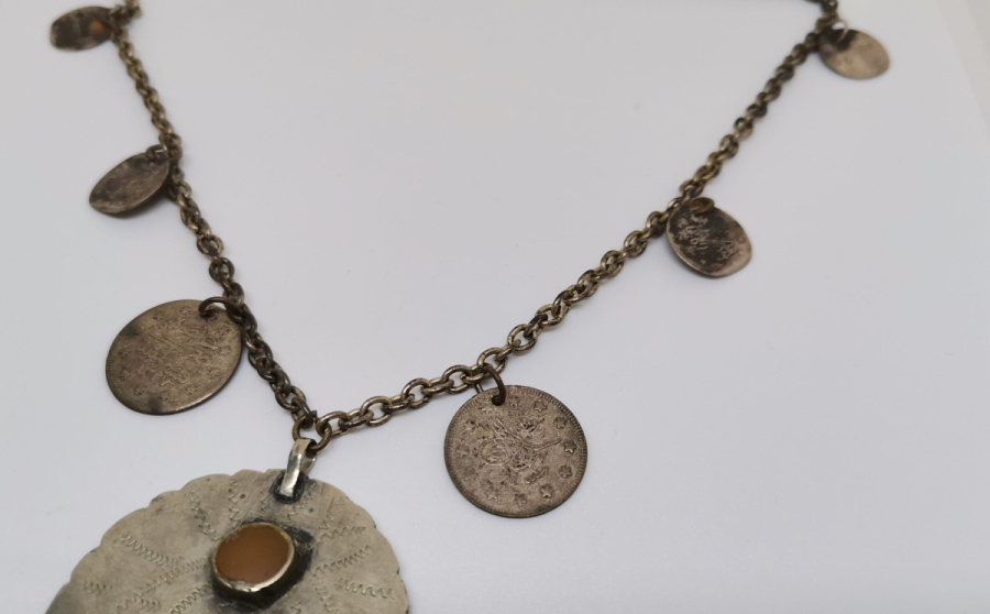 HİLAL FORMLU OSMANLI PARÇALARDAN DİZAYN EDİLMİŞ GERDANLIK