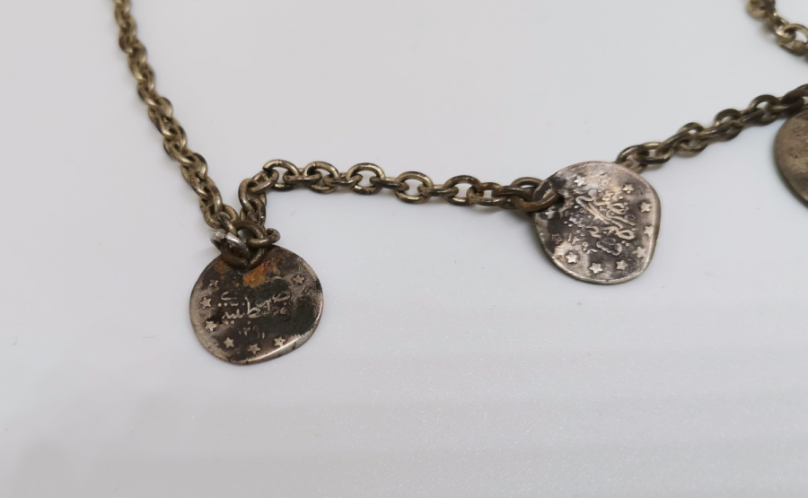 HİLAL FORMLU OSMANLI PARÇALARDAN DİZAYN EDİLMİŞ GERDANLIK