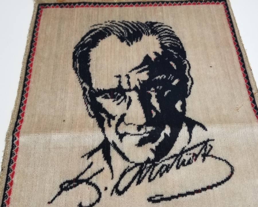 DEKORATİF ATATÜRK DUVAR HALISI