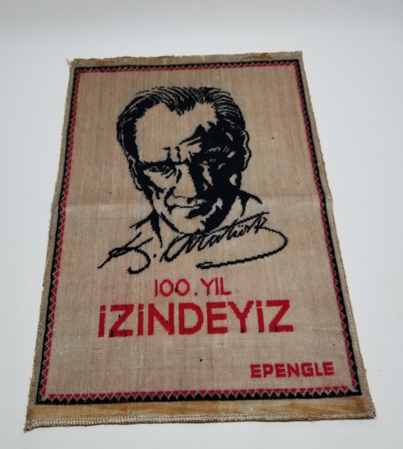 DEKORATİF ATATÜRK DUVAR HALISI