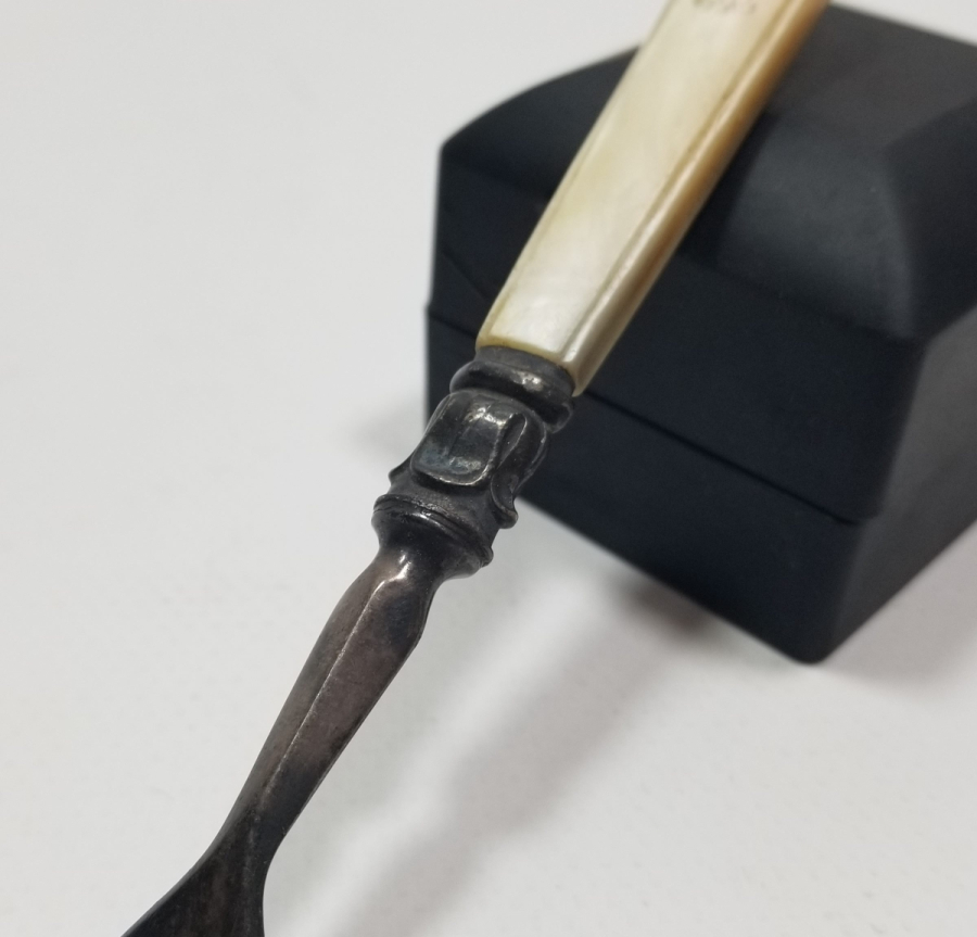 SEDEF SAPLI ANTİKA ÇATAL