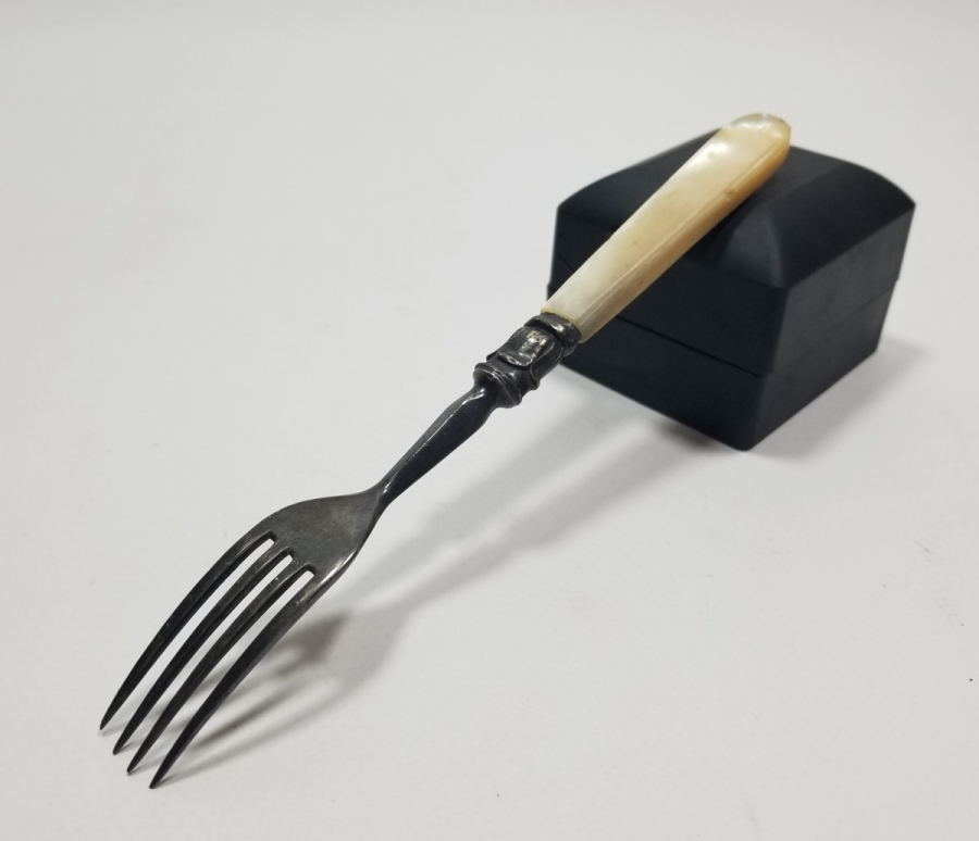 SEDEF SAPLI ANTİKA ÇATAL