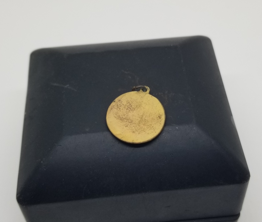 ÜZERİ MAŞALLAH YAZILI MİNE İŞÇİLİKLİ KOLYE UCU