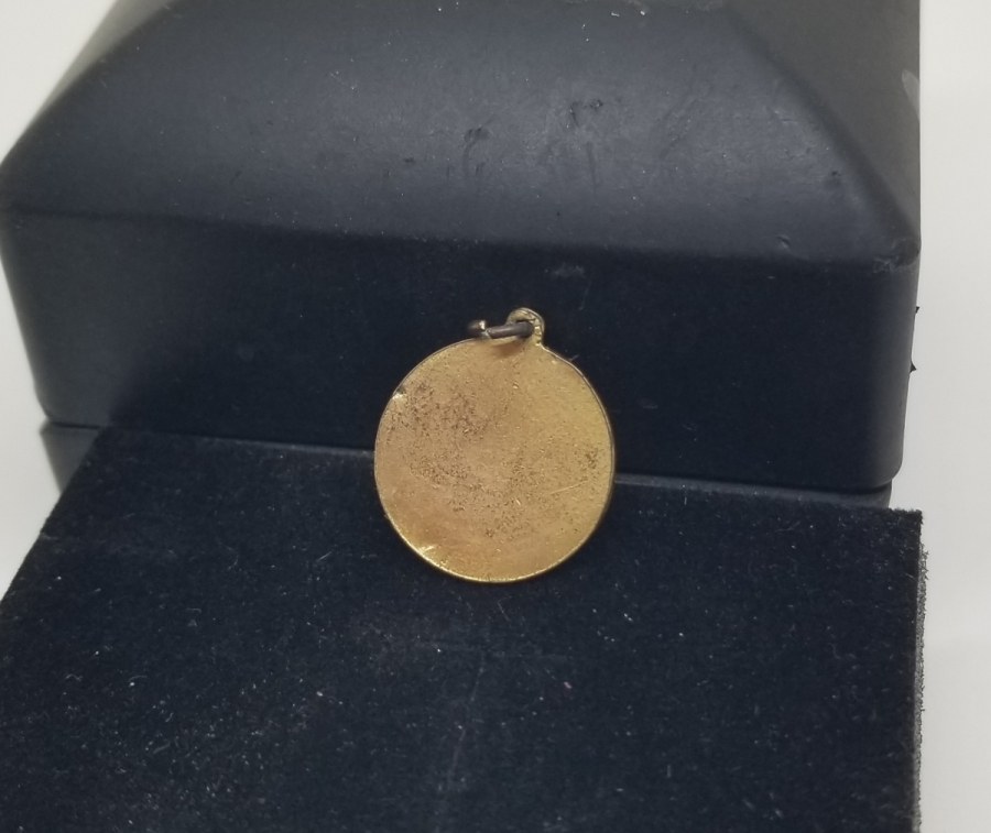 ÜZERİ MAŞALLAH YAZILI MİNE İŞÇİLİKLİ KOLYE UCU