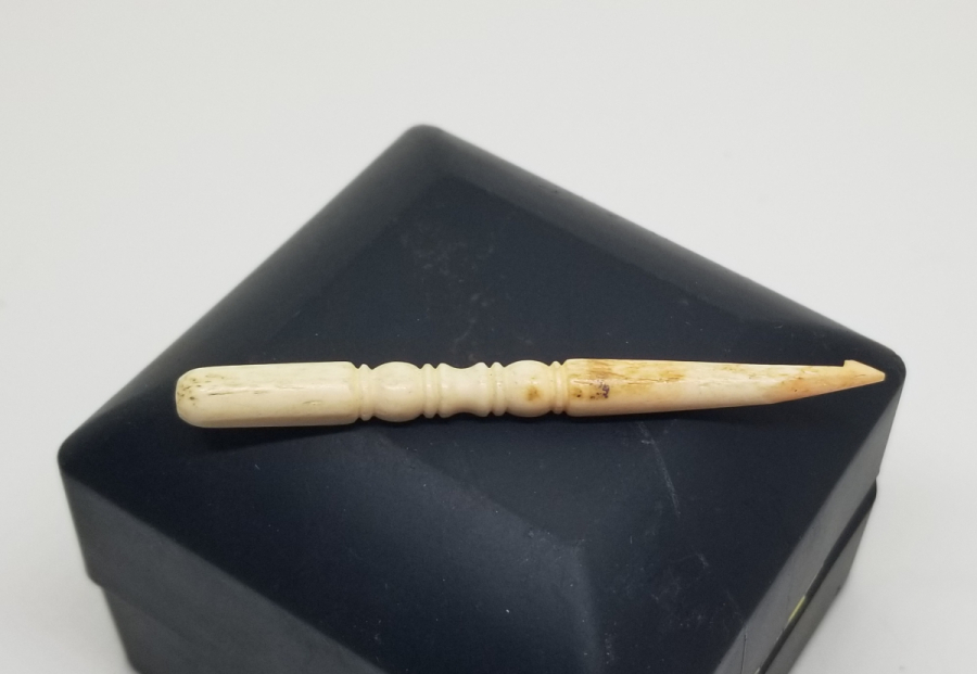 OSMANLI DÖNEMİ TIĞ FORMLU UÇKURLUK