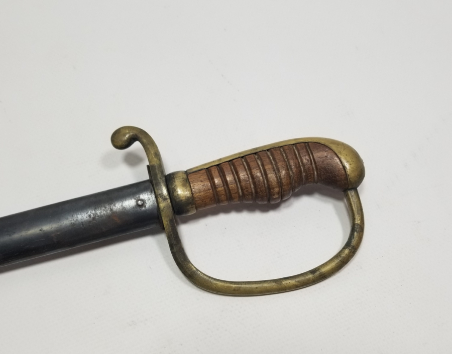 ÜZERİNDE OSMANLICA HATLI YAZI İLE "ALLAH CC BİZİMLE" YAZILI OSMANLI DÖNEMİ 1. DÜNYA SAVAŞI NADİR BOYDA TOPÇU SUBAY KILICI.